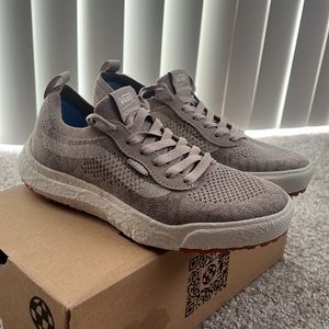 Vans UltraRange VR3 Skate Shoes Sneakers Cobblestone Tan EcoCush Women’s 8.5